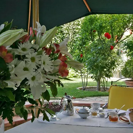 Bed and Breakfast Maison De La Bourgade