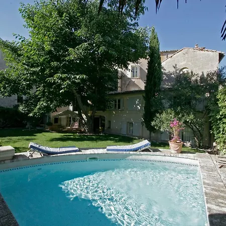 Bed and Breakfast Maison De La Bourgade 4*