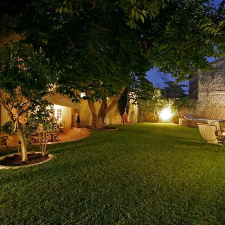 Maison De La Bourgade 4* Uzès