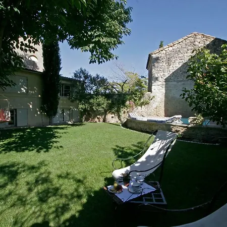 Maison De La Bourgade Bed and Breakfast Uzès